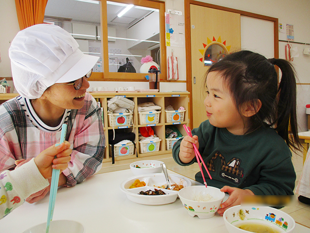 調理スタッフ・<small></small> いつか 調理員について