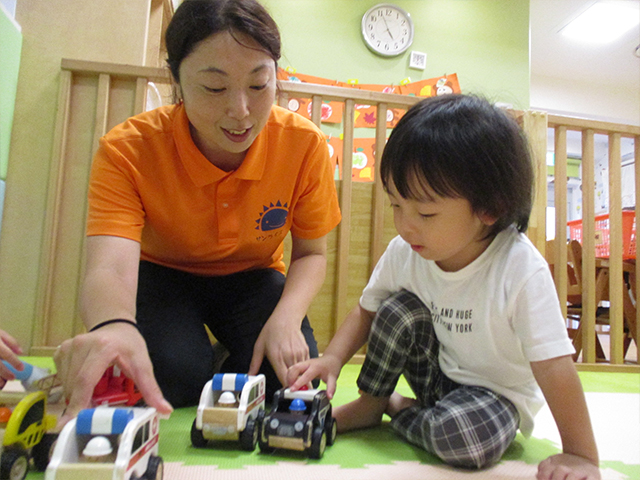 保育士・中井 智美 先生について