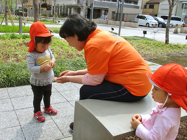 保育士・深井 守子 先生について