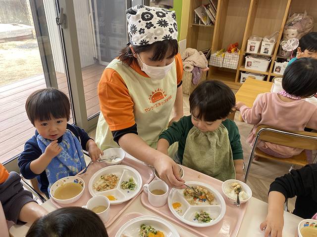 保育スタッフ・細萱 由真 先生について