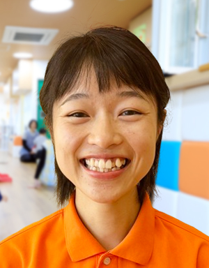 保育士									・<small></small> はるみ 先生