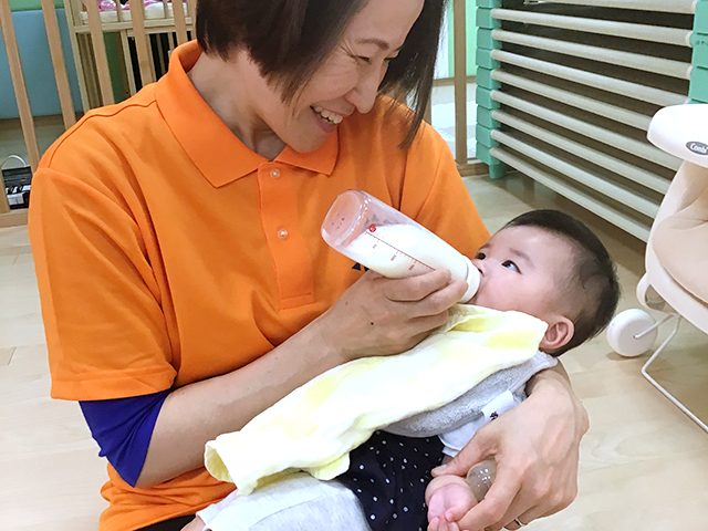 保育士・花島 由美 先生について