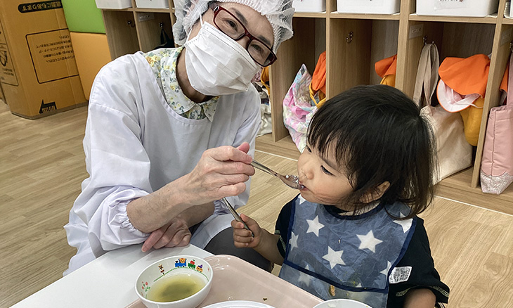 調理スタッフ・<small></small> さよこ 調理員について