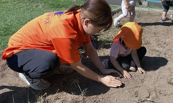 保育士・<small></small> かほ 先生について