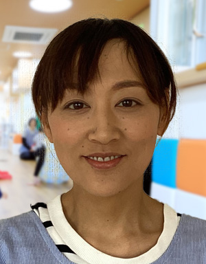 栄養士									・<small></small> りえこ 調理員