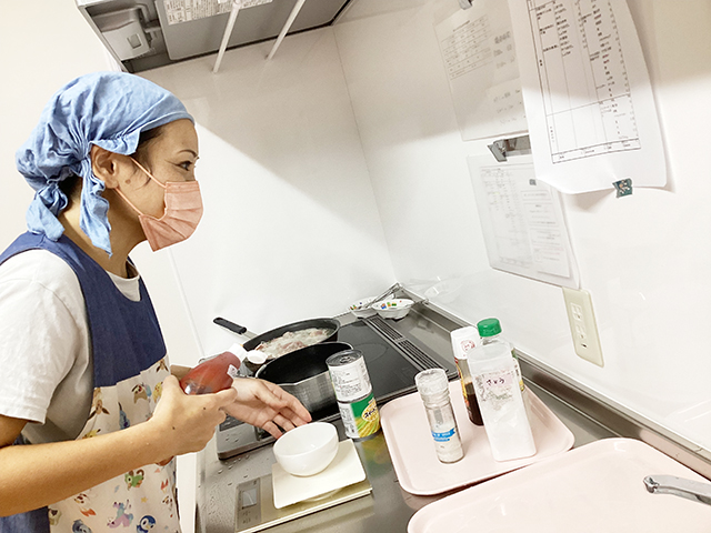 調理スタッフ・<small></small> りえ 調理員について