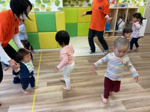 カリキュラムと白馬駅までのお散歩