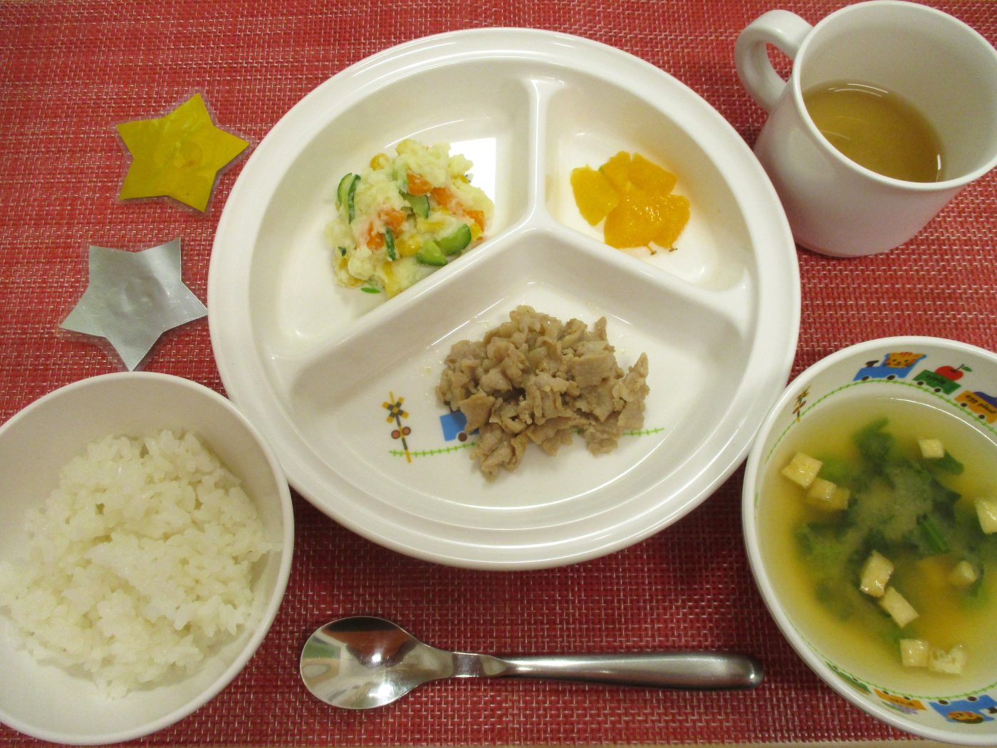 【9月27日㈮の給食・おやつ】
