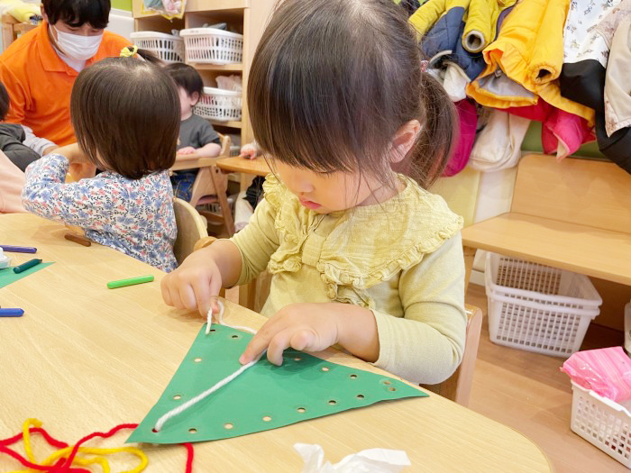 布やビニールやボタン等の玩具 