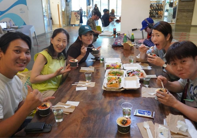 旅行メンバーでの食事