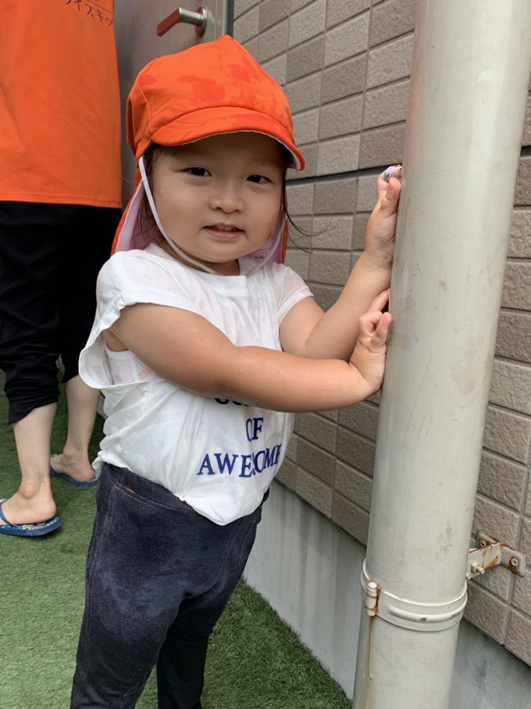 園ブログ　水遊びの様子です！