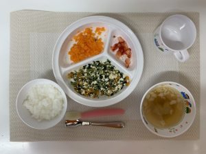 2月3日(金)の給食・おやつ