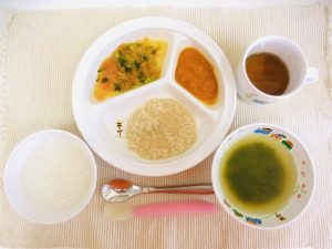 4月13日(木)の給食・おやつ
