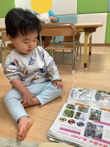 📚絵本読み合いプログラム📚