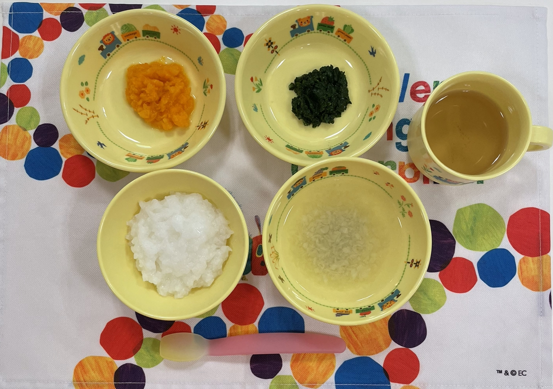 8月25日(金)の給食・おやつ