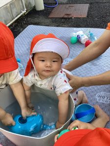 水遊び😄☀️💦