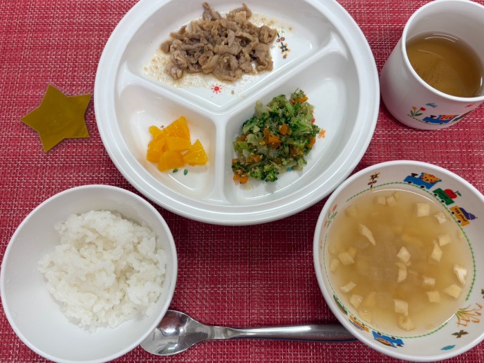 【7月10日㈮の給食・おやつ】