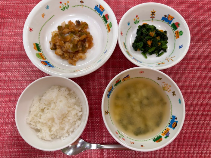 【6月4日㈭の給食・おやつ】
