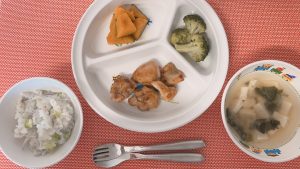 6月4日(土)の給食・おやつ
