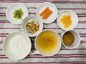 4月27日(木)の給食・おやつ