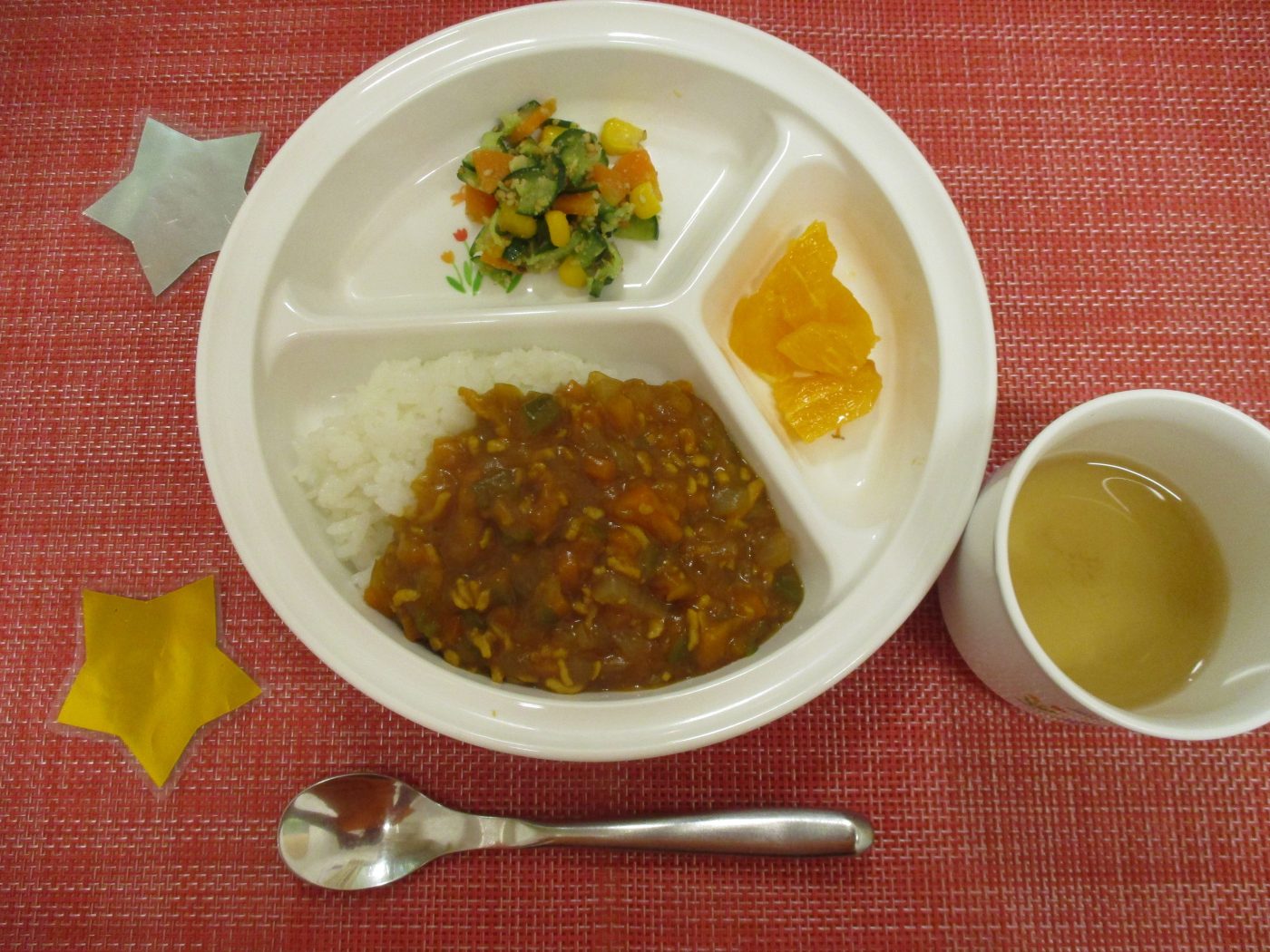 【5月28日(火)の給食・おやつ】