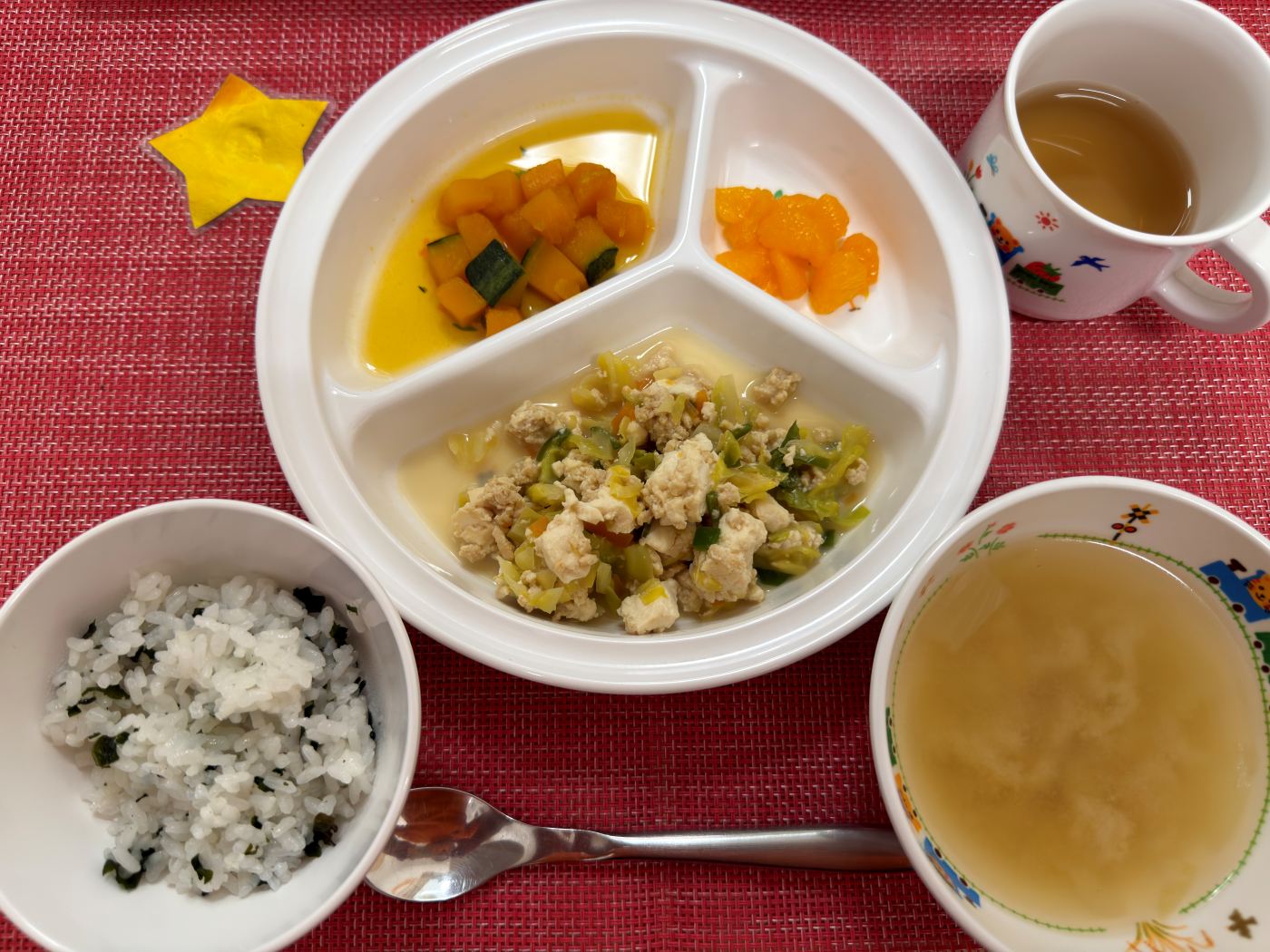 【2月2日㈪の給食・おやつ】