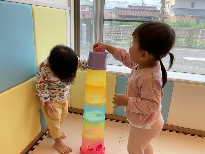 落とす玩具