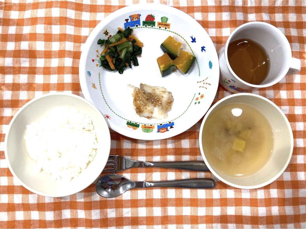 ６月９日(金)の給食・おやつ