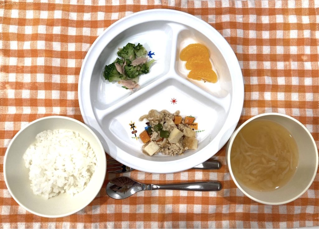 9月19日(火)の給食・おやつ