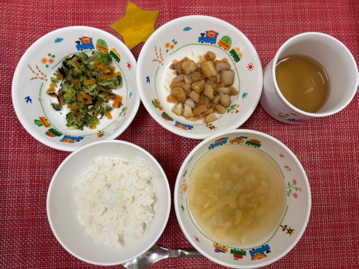 【5月19日㈫の給食・おやつ】
