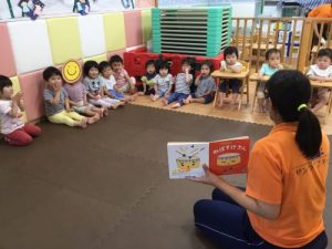 ?絵本読み聞かせプログラム?