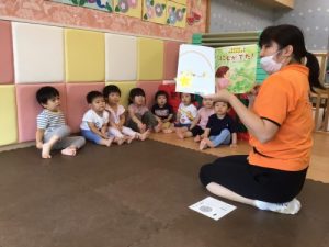 ?絵本読み聞かせプログラム?