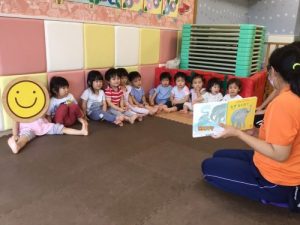 ?絵本読み聞かせプログラム?