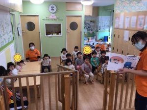 📘絵本読み聞かせプログラム📘