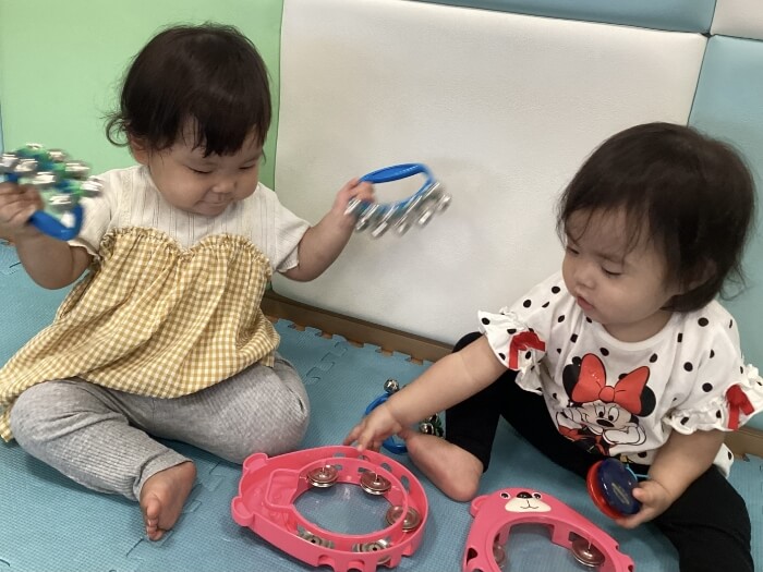 楽器（鈴、カスタネット、タンバリン）