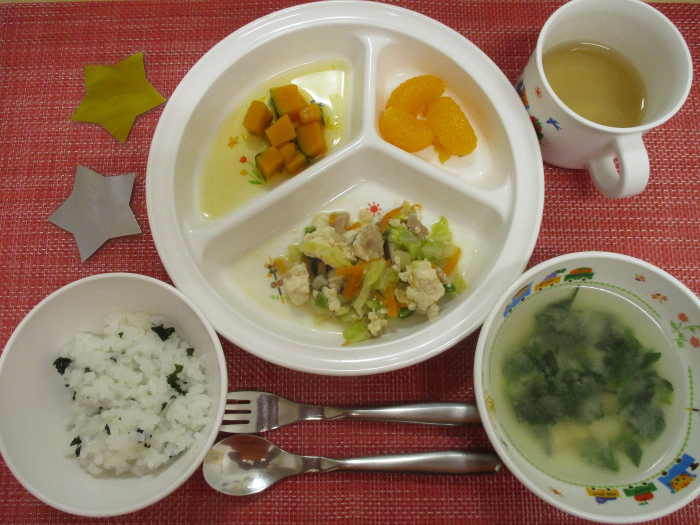 【5月27日㈪の給食・おやつ】