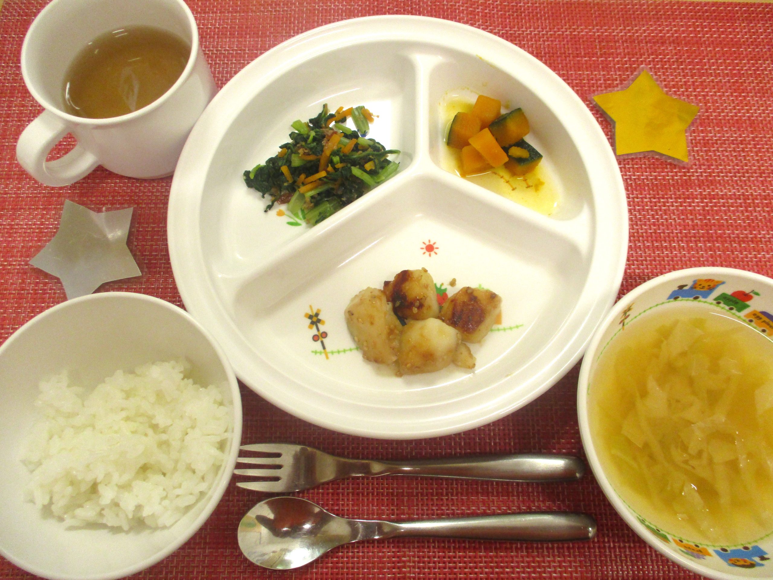【9月26日㈭の給食・おやつ】