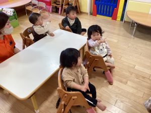 📙絵本読み合い📙