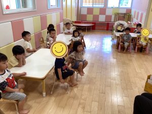 📙絵本読み合い📙