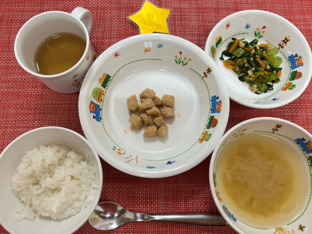 【10月7日㈫の給食・おやつ】
