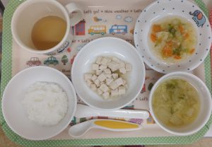 8月24日(月)の給食