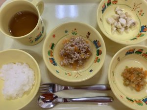 12月2日(水)の給食・おやつ
