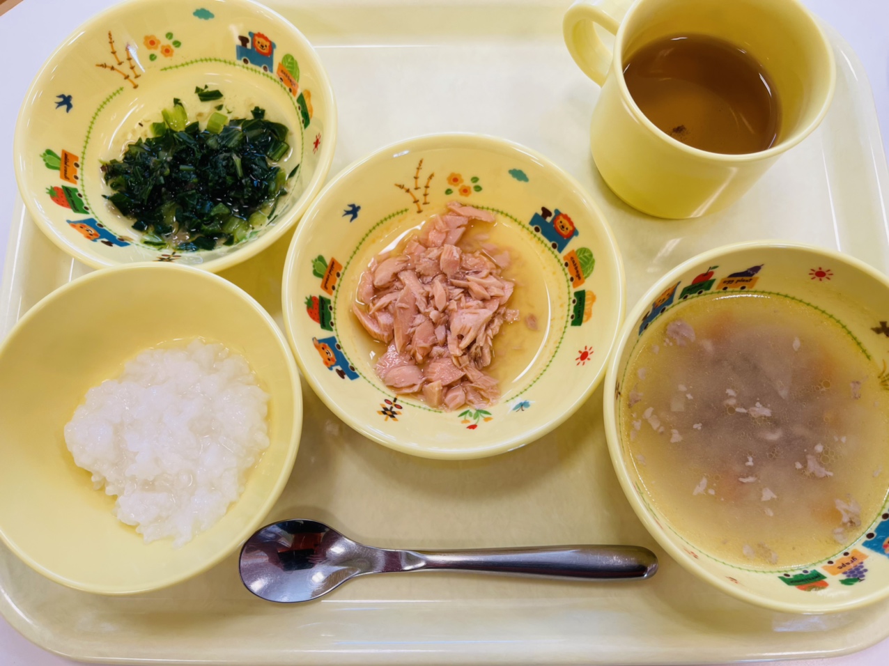 ８月２日(水)の給食・おやつ