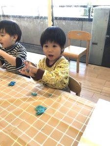 米粉粘土で遊んだよ！