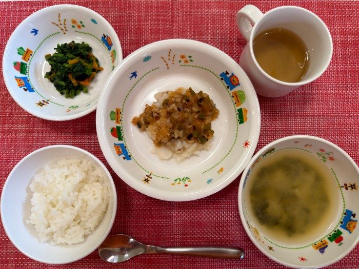 【9月17日㈭の給食・おやつ】