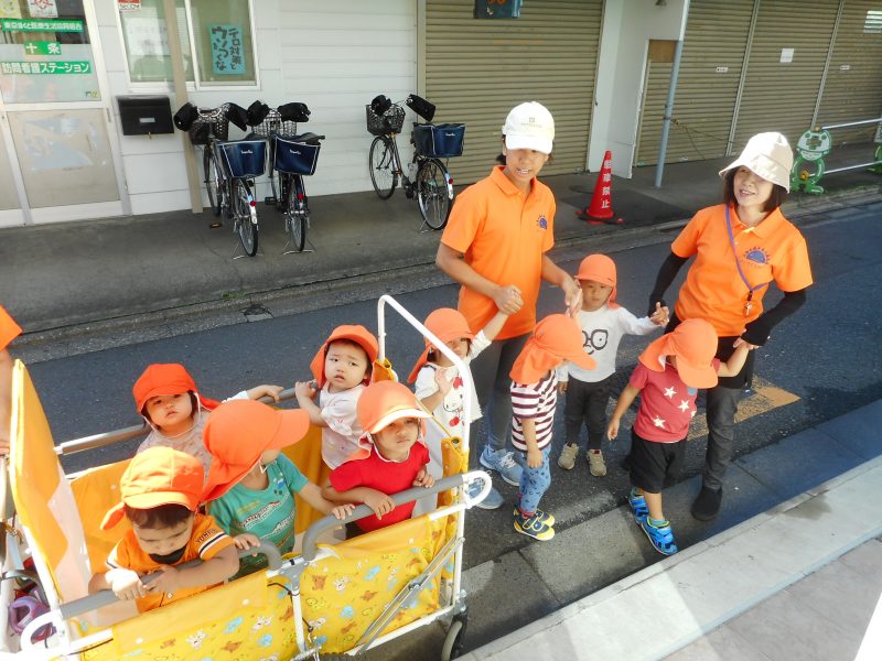 おさんぽおさんぽうれしいな♪