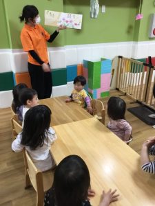 4月11日★読み聞かせプログラム