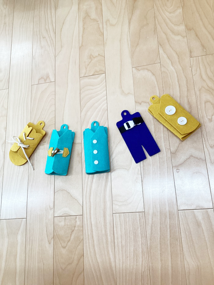 ボタンはめおもちゃ