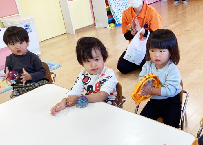 楽器（鈴、カスタネット、タンバリン）