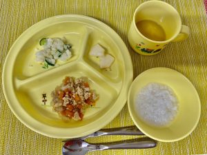 10月13日（木）の給食・おやつ